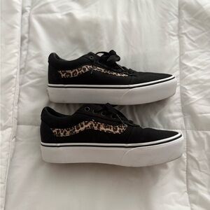 Vans Women's Black and Leopard Print Sneakers